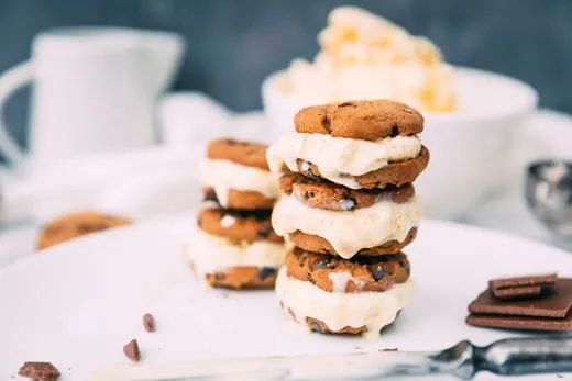 recipe image Sándwich de galletas con helado