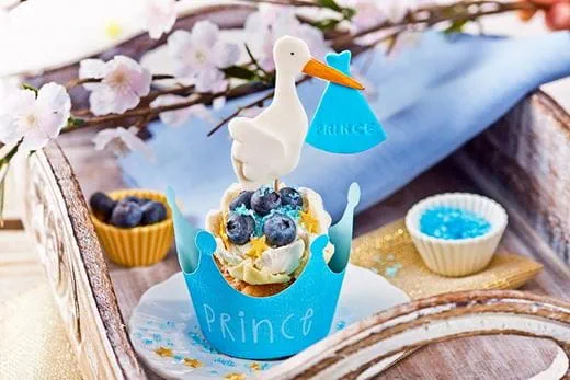 recipe image Cupcakes de nidos de arándanos: ¡Es un niño!