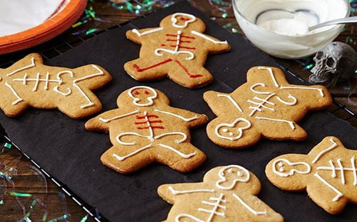 recipe image Galletas de Esqueletos de Jengibre para Halloween