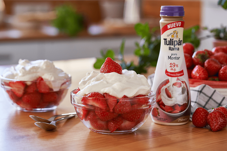 recipe image Fresas con nata