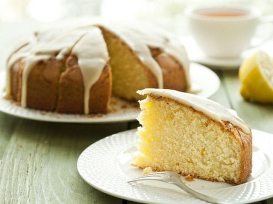 recipe image Bizcocho de limón con glaseado