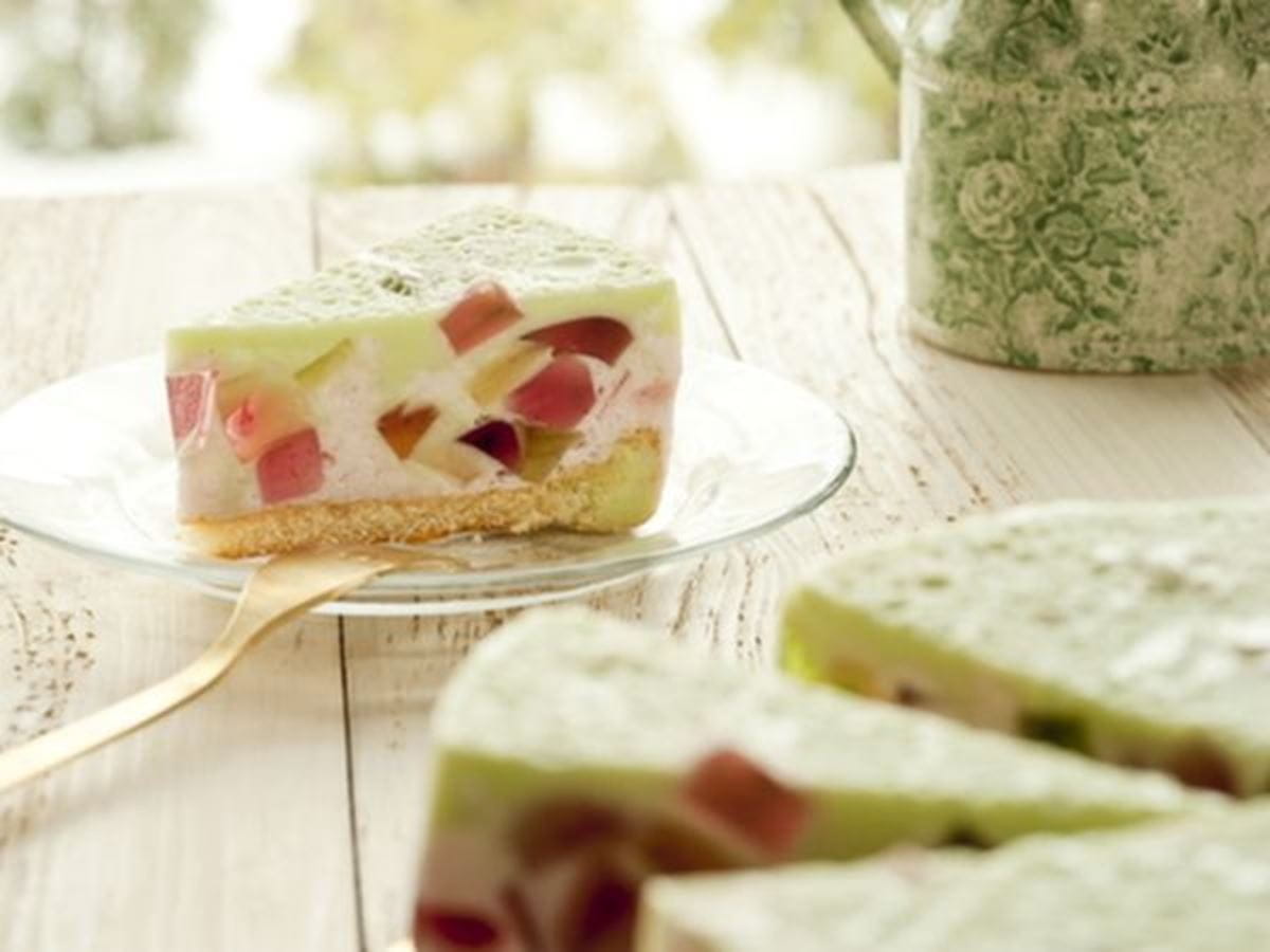 recipe image Pastel de gelatina colorido