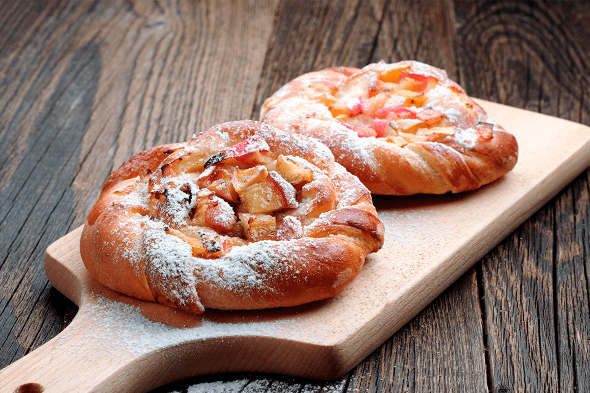 recipe image Bollos de queso y manzana